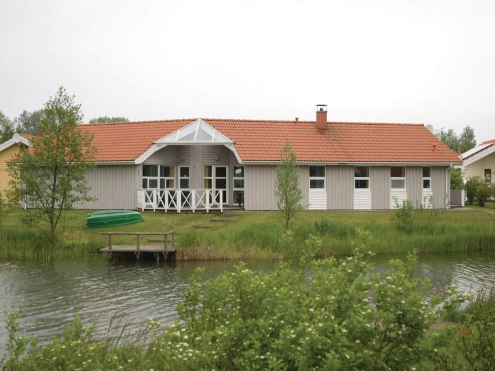Primary image