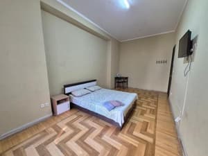 thumbnail: 770044684.jpg