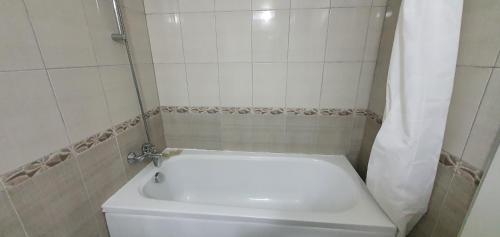 300210520.jpg