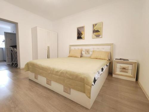 581467410.jpg