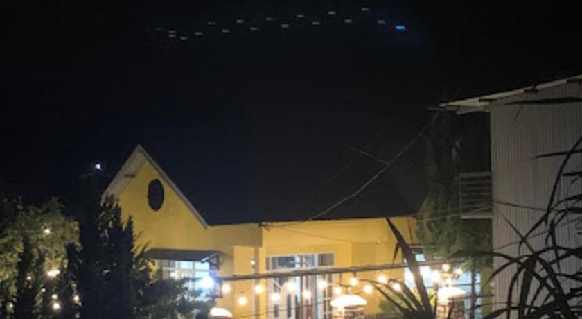 870959941.jpg
