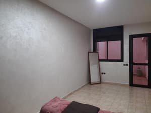 thumbnail: 670575082.jpg
