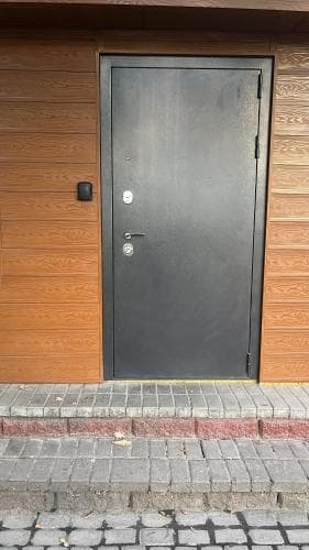 thumbnail: 773863530.jpg