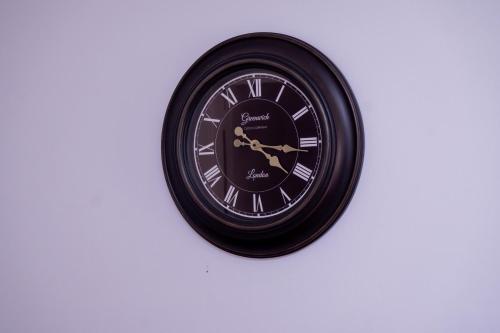720683842.jpg