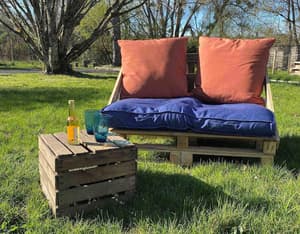thumbnail: BBQ/picnic area