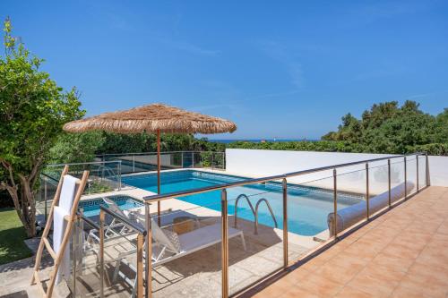 892269937.jpg