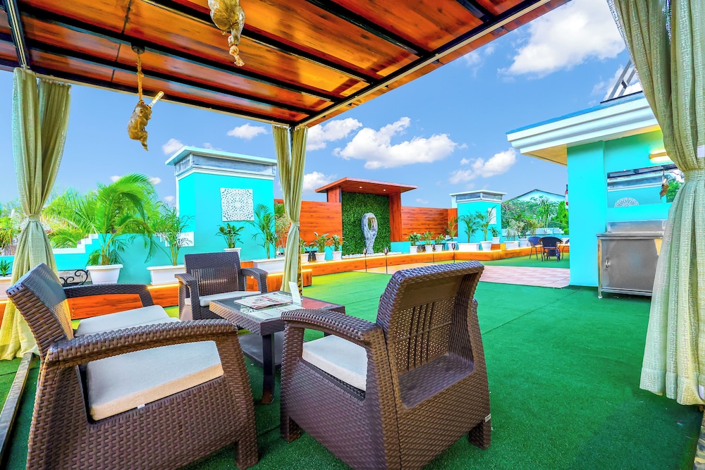 Rooftop terrace