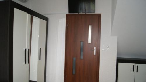 204115766.jpg