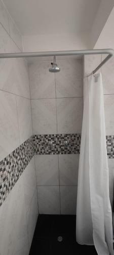570909730.jpg