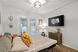 Clarksville thumbnail