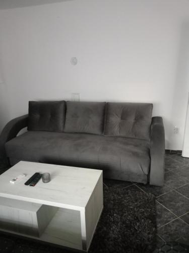 711015145.jpg