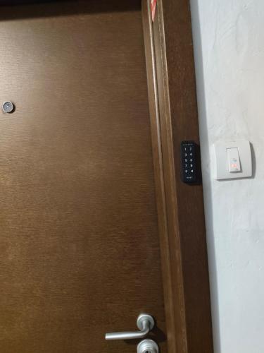 841598254.jpg