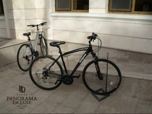 thumbnail: Bicycling