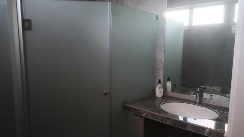 720755184.jpg