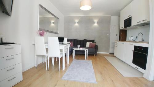 678101476.jpg