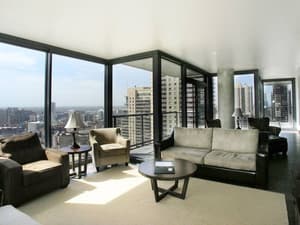 thumbnail: In-room dining