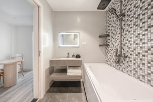 thumbnail: Bathroom
