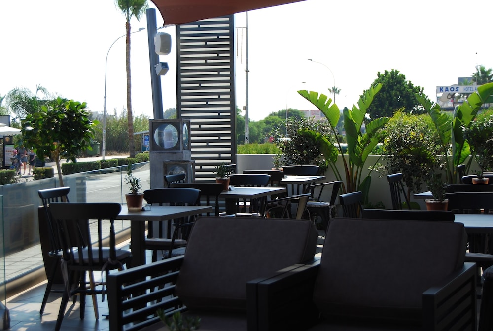 Restaurant-cafeteria