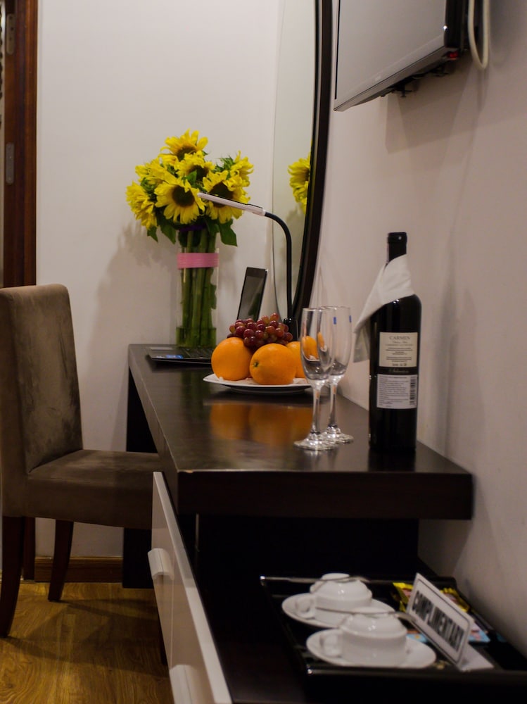 Room service - dining