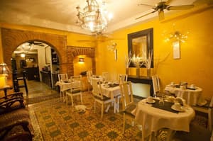 thumbnail: Restaurant