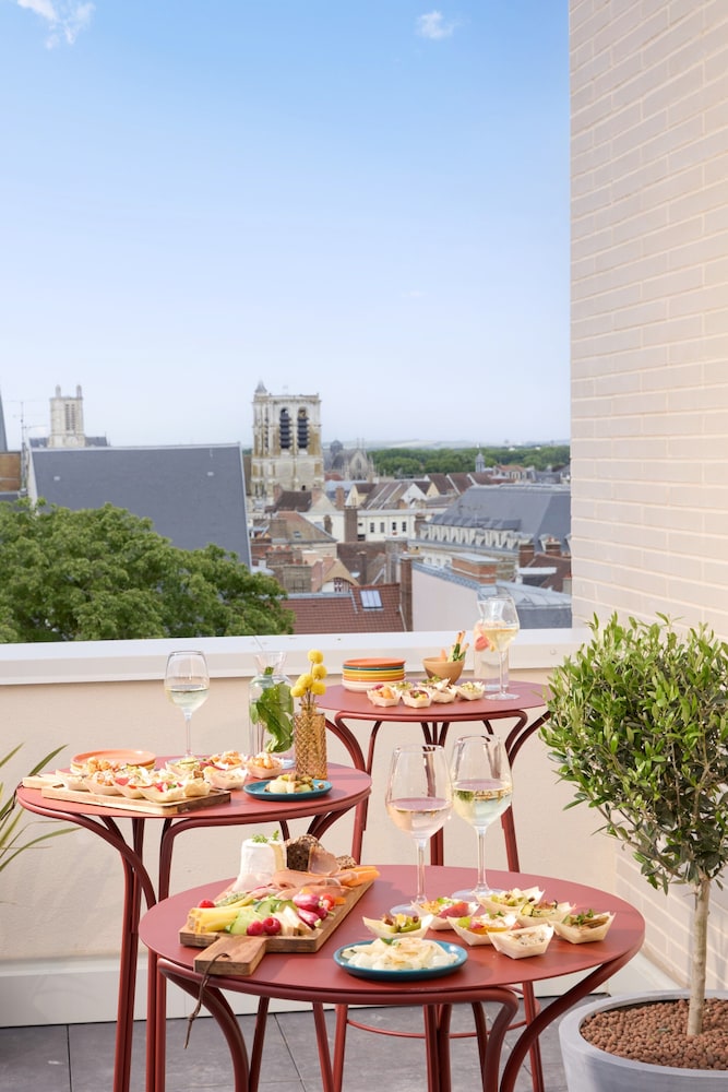 Rooftop terrace