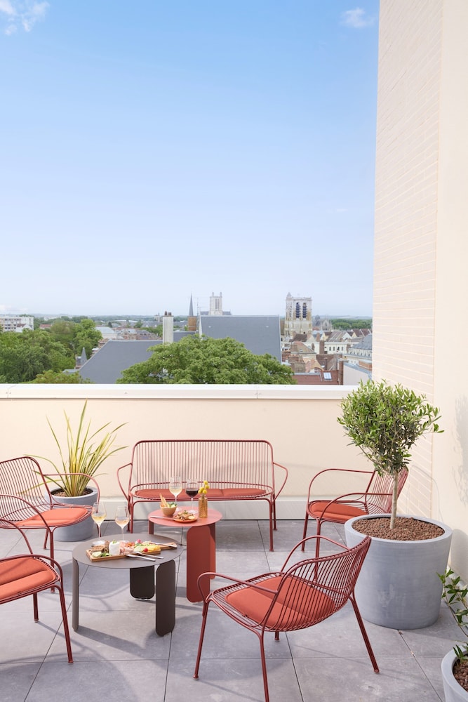 Rooftop terrace