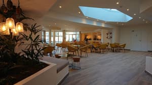 thumbnail: Bar (on property)