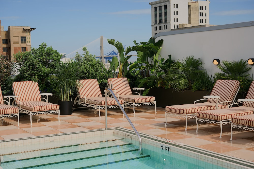 Rooftop pool
