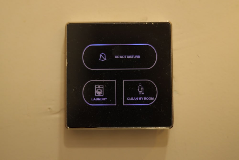Room amenity