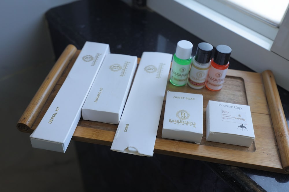 Bathroom amenities
