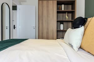 thumbnail: Room