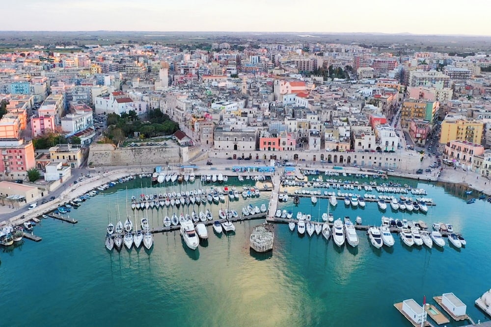 Marina