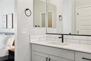 thumbnail: Bathroom