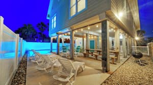 thumbnail: Interior
