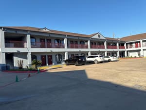 thumbnail: Exterior
