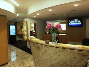 thumbnail: Reception