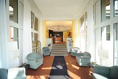 On-Site,Lobby