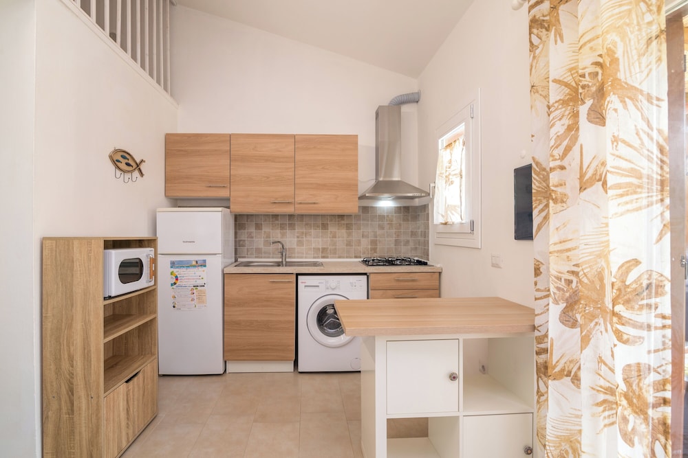 Private kitchenette