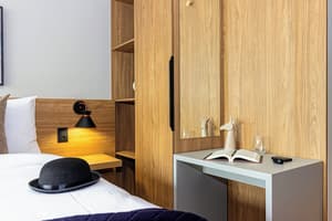 thumbnail: Room