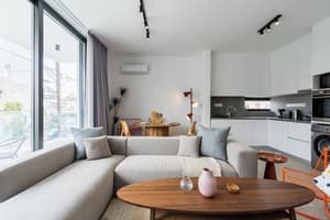 thumbnail: Living room