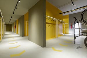 thumbnail: Interior