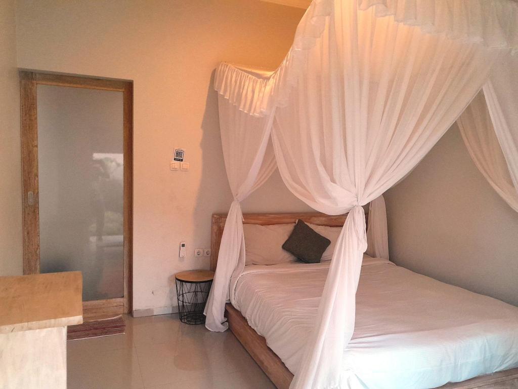 3079dd2dd8c62cb4801cbd2cc6c3ea16.jpg