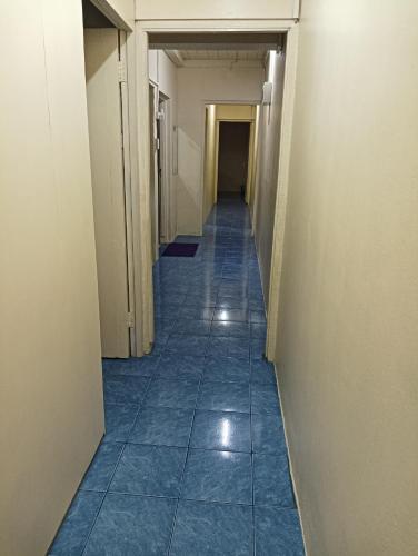 590267185.jpg