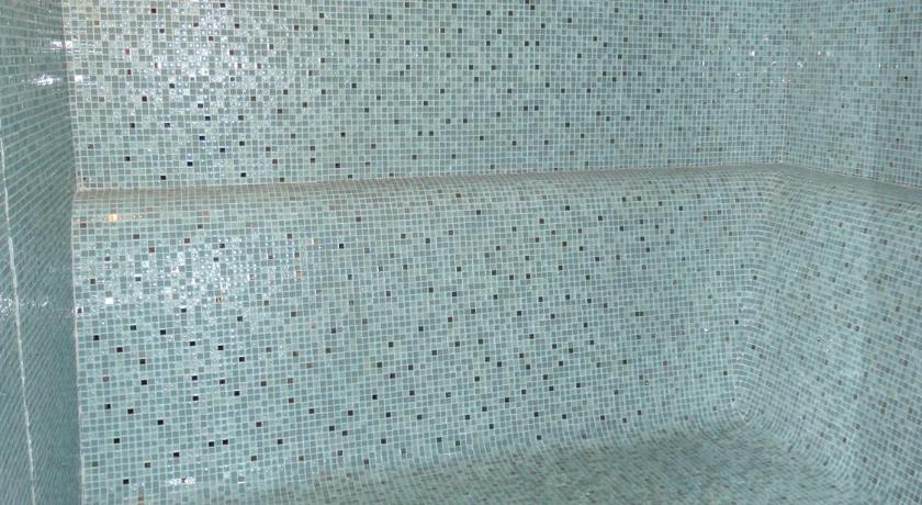 31413101.jpg