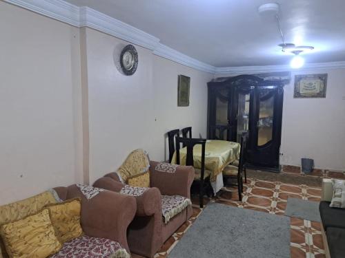 715342340.jpg
