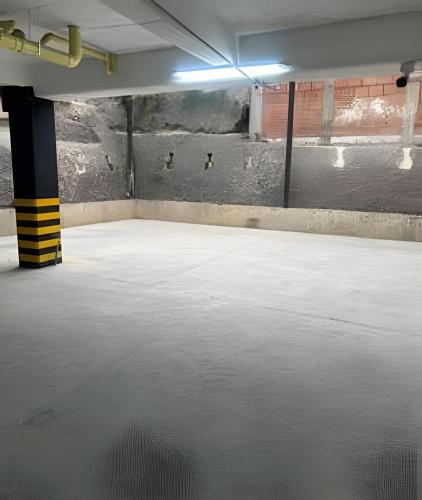 608637273.jpg