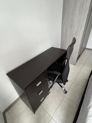 575525042.jpg