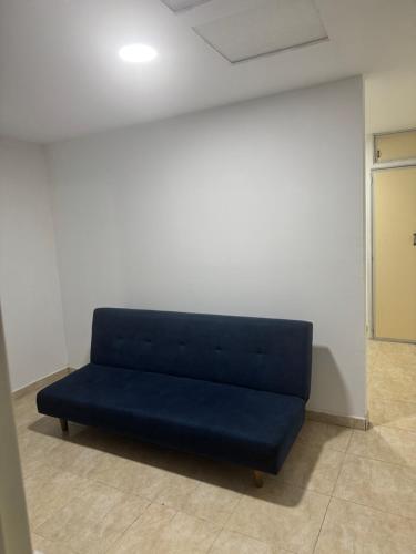 610697524.jpg