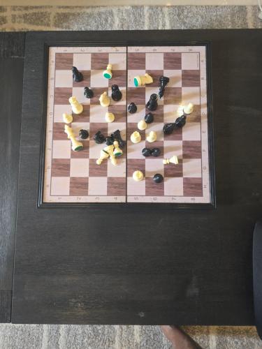 646121804.jpg