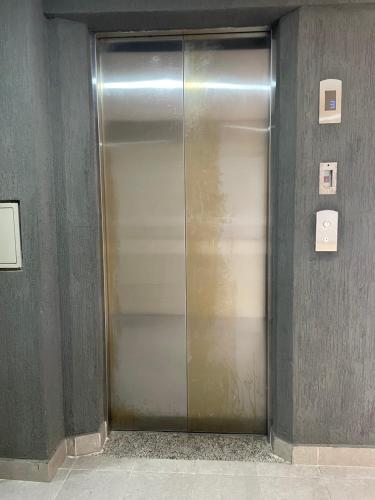 721441474.jpg